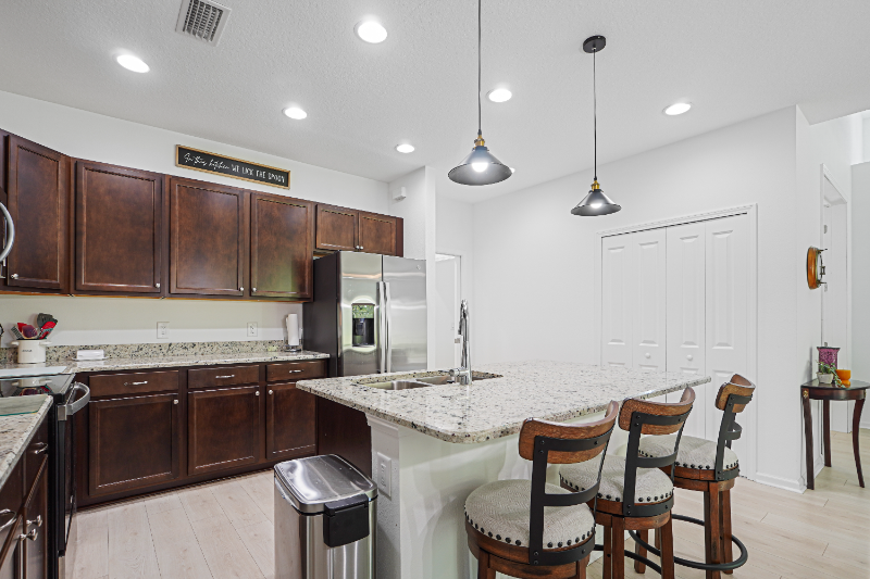 9337 Cool Breeze Dr - Photo 5 of 19