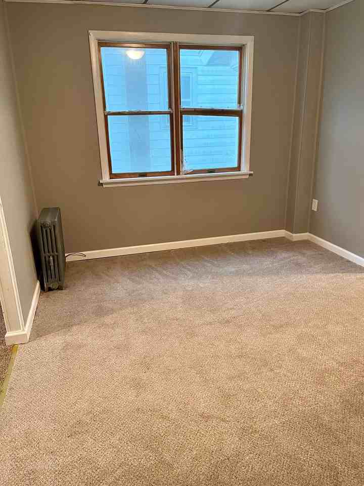 400 Clarkson Ave #402 - Photo 4 of 9