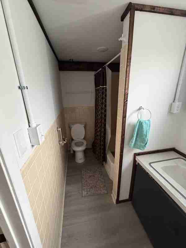 1355 E Main St - Photo 7 of 11