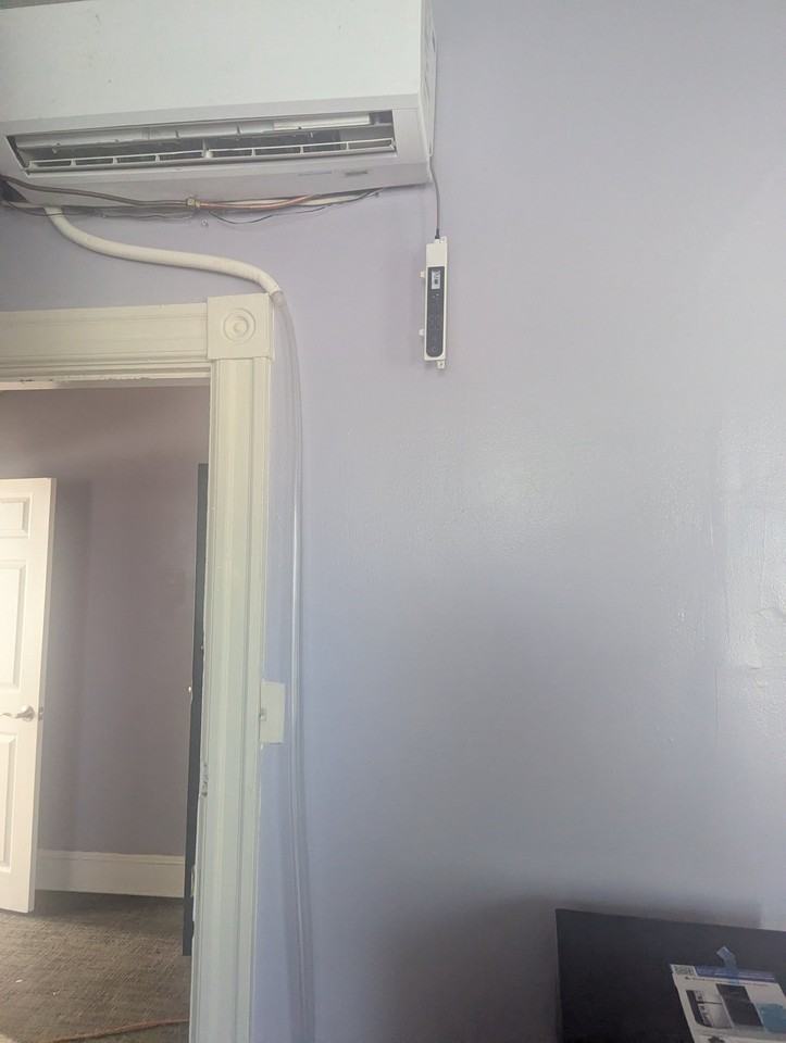 420 Rosecroft Ter - Photo 5 of 6