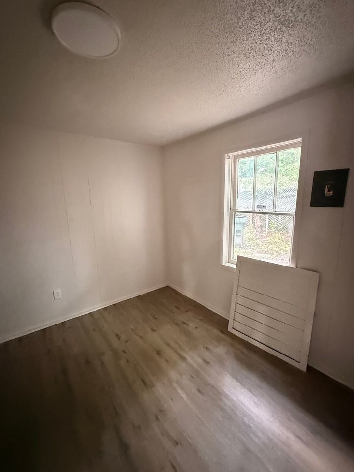 125 Diaz St - Photo 7 of 9
