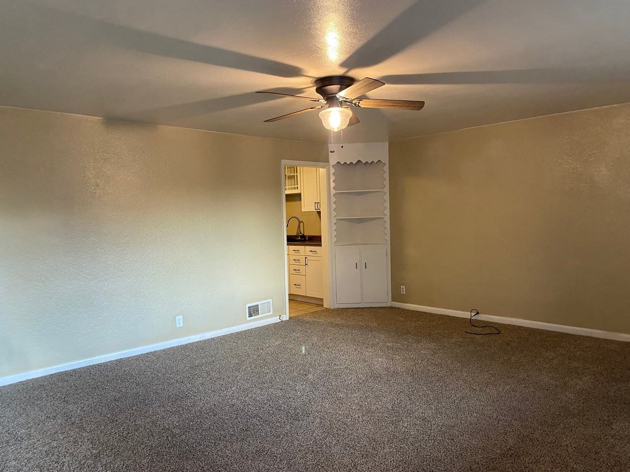 640 Morrison Ave - Photo 2 of 18