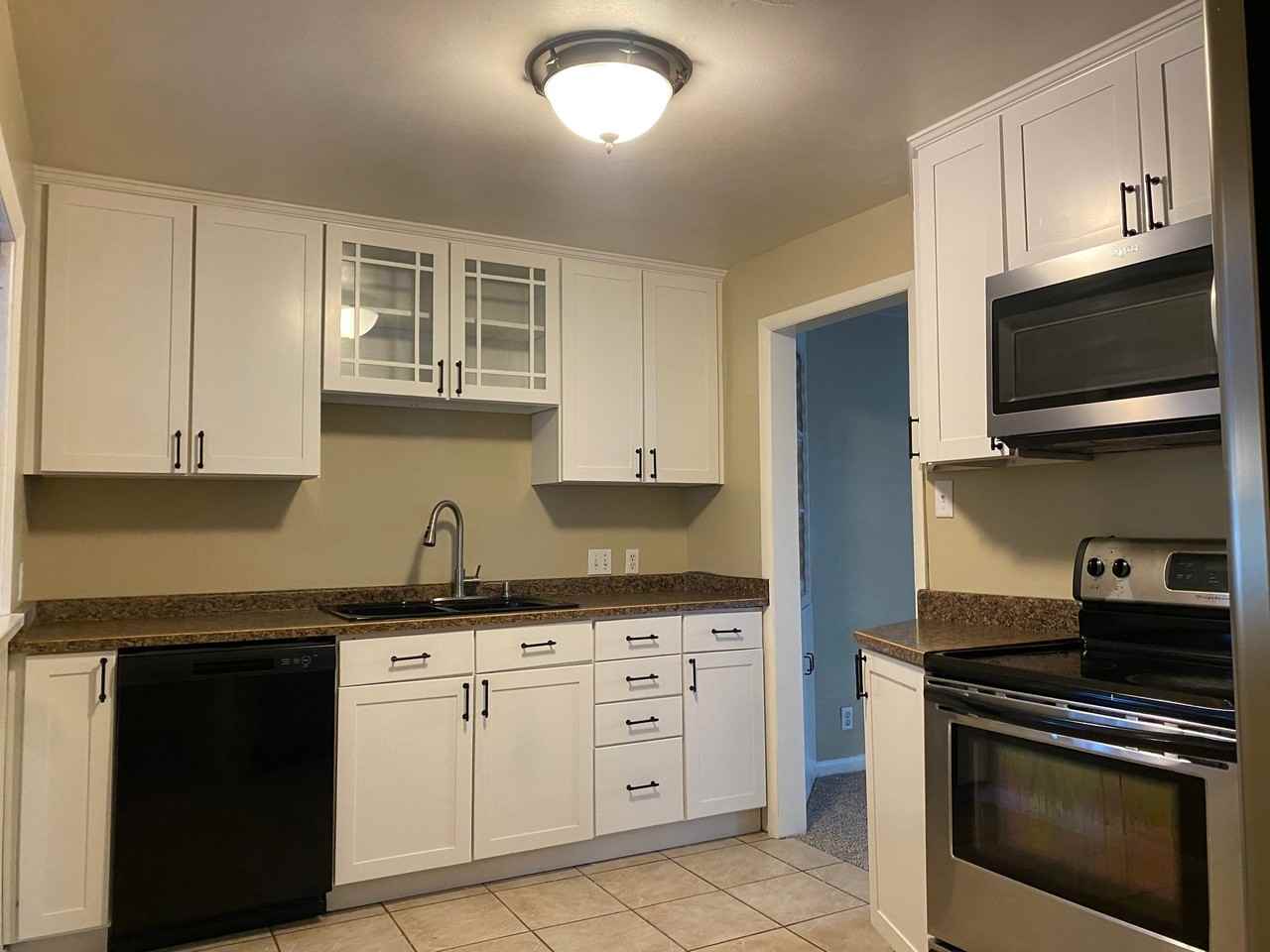 640 Morrison Ave - Photo 4 of 18