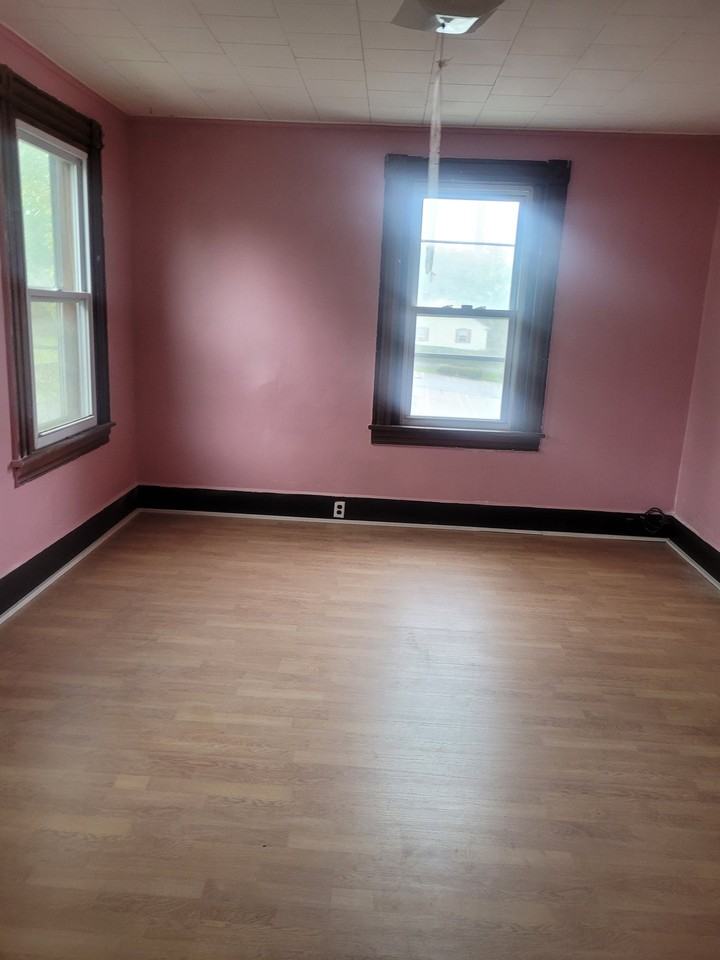 124 Fish St #1 - Photo 7 of 13