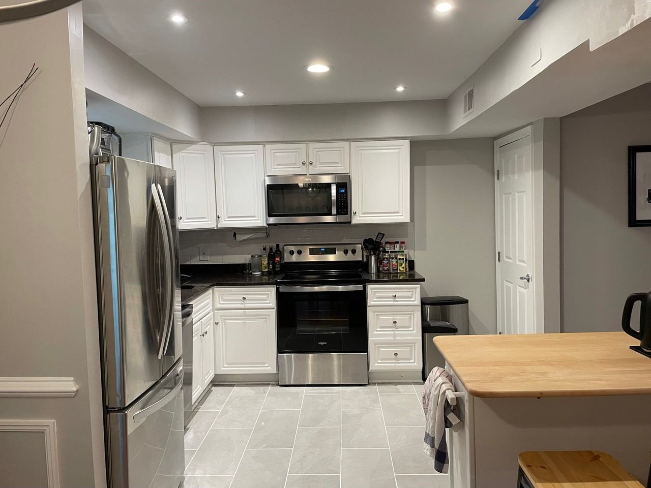 2285 Emerald Heights Ct - Photo 2 of 20