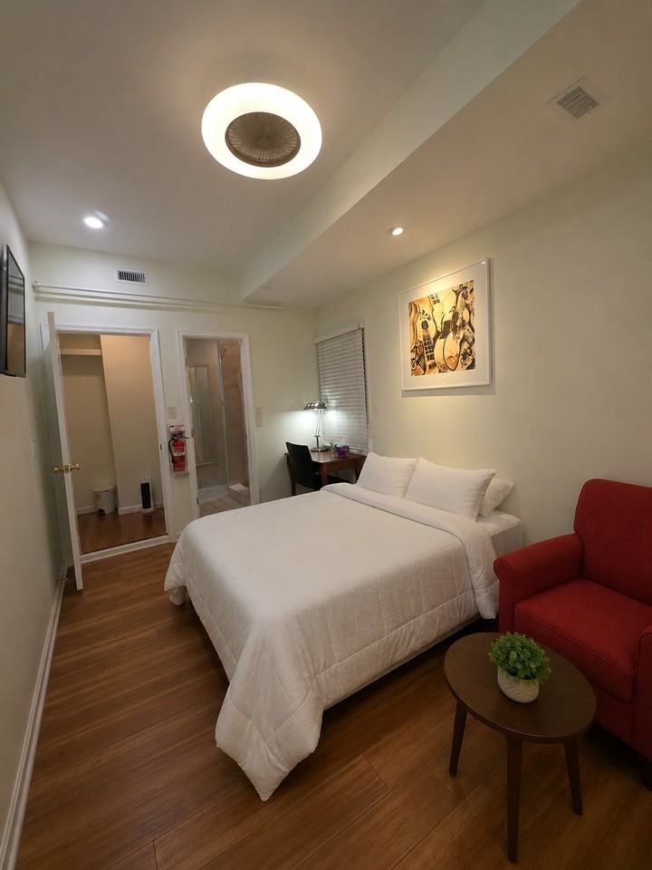 18501 Owl Run Way