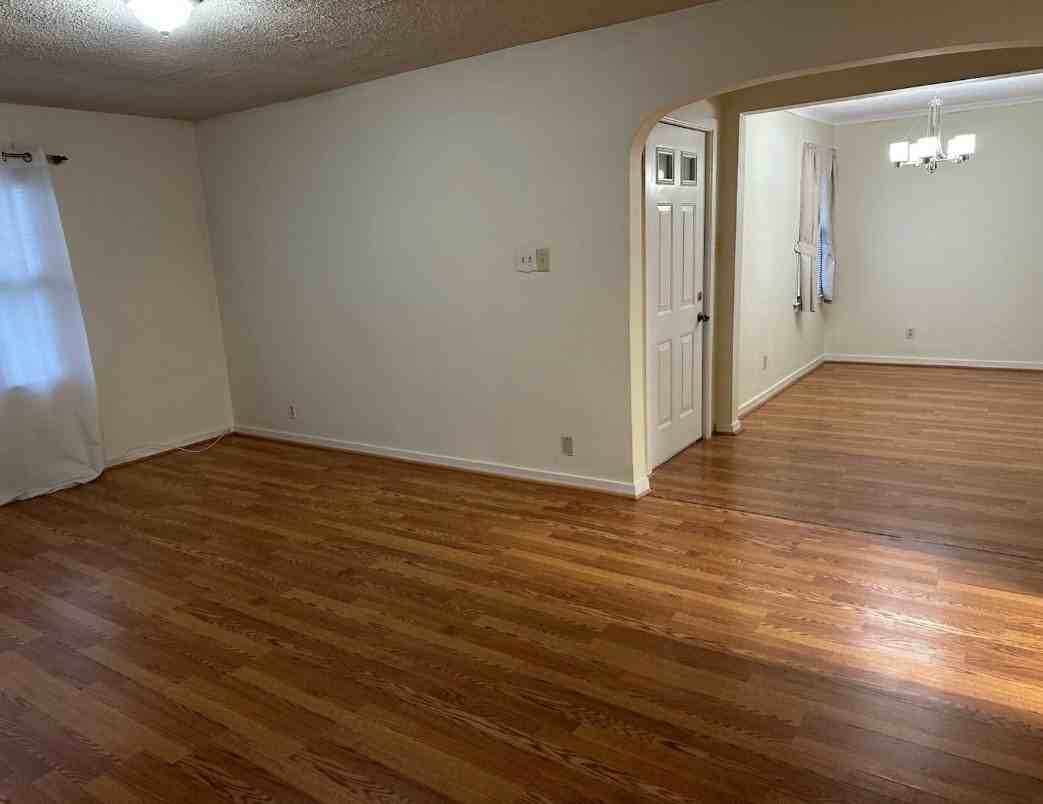 29 Fairmont Ave - Photo 4 of 10