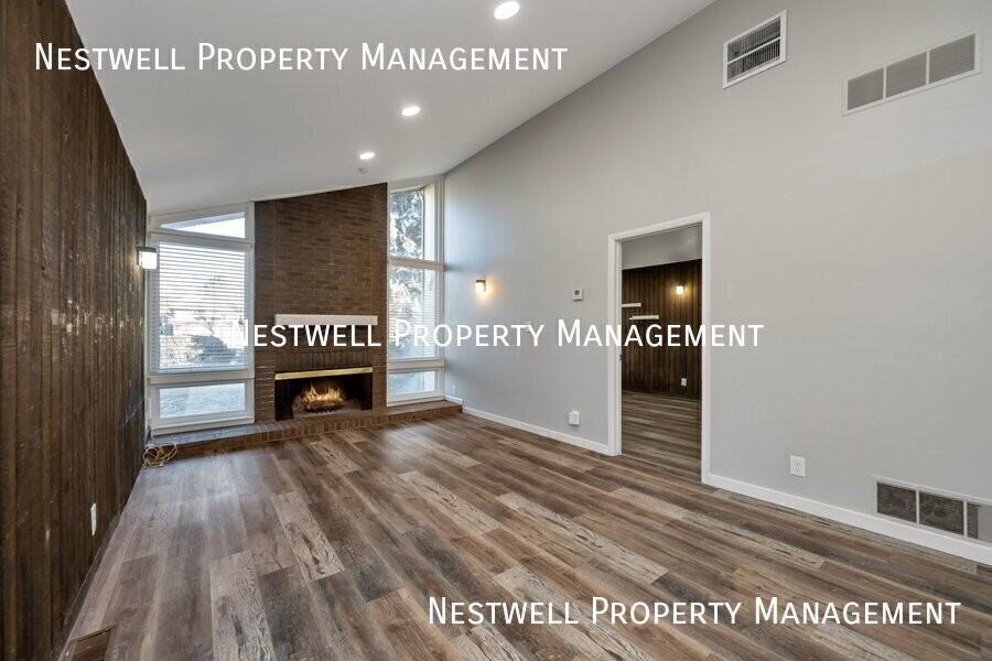4571 S Wellington St #A - Photo 3 of 18
