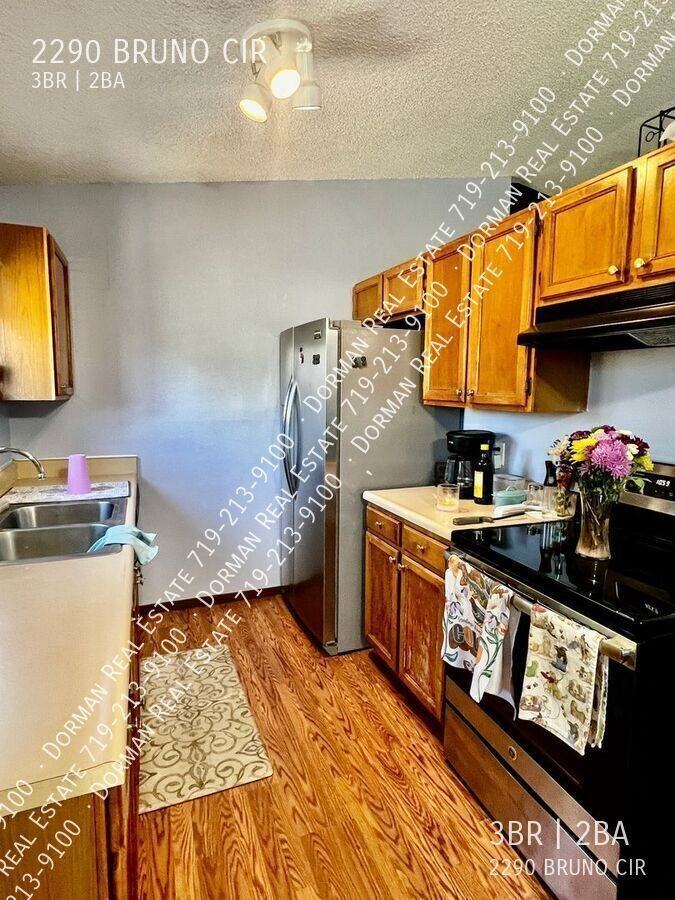 2290 Bruno Cir - Photo 5 of 13
