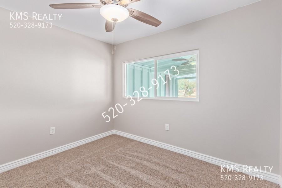 4213 S Lundy Ave - Photo 2 of 28