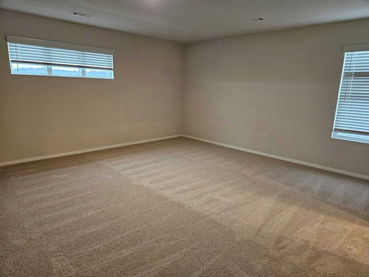 2417 East War Eagle Street - Photo 2 of 20