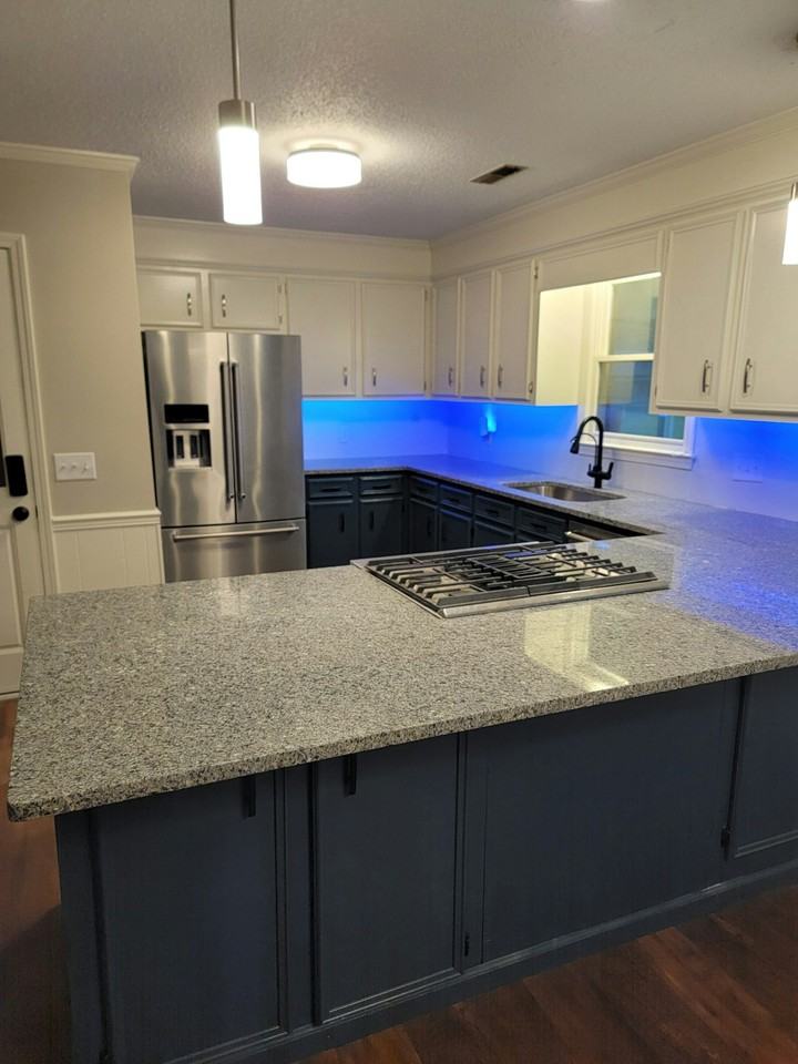 741 Longwood Drive - Photo 4 of 6