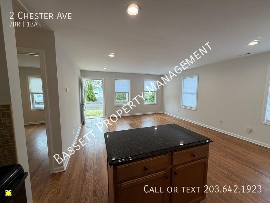 2 Chester Ave - Photo 4 of 13