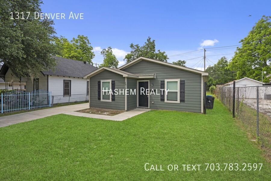 1317 Denver Ave - Photo 2 of 14