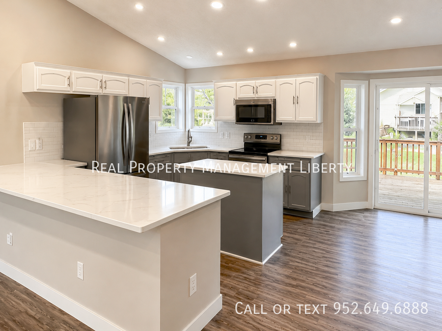 2655 King Ave - Photo 3 of 14