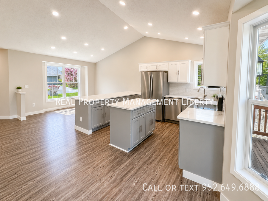 2655 King Ave - Photo 4 of 14