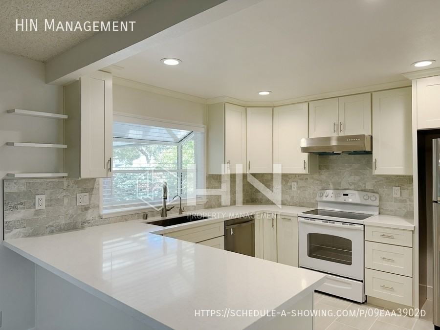 43000 Noria Rd - Photo 7 of 14