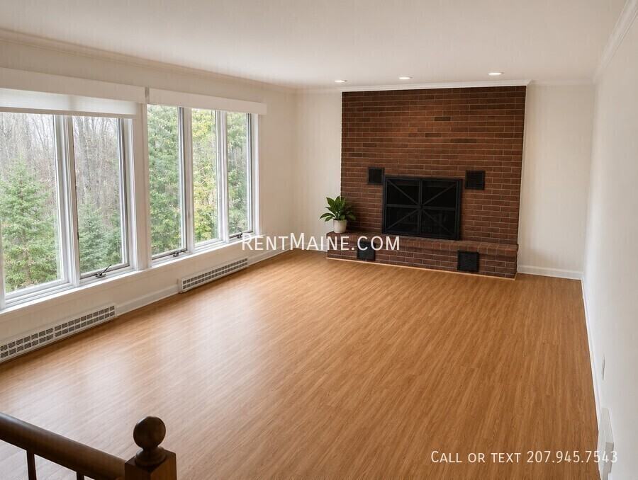 35 Hudson Rd - Photo 3 of 29