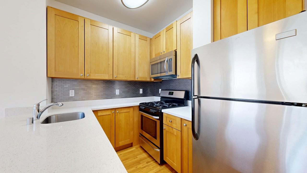 1106 Bush St #501 - Photo 5 of 13