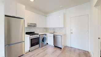 812 Eddy St #405 - Photo 1 of 1