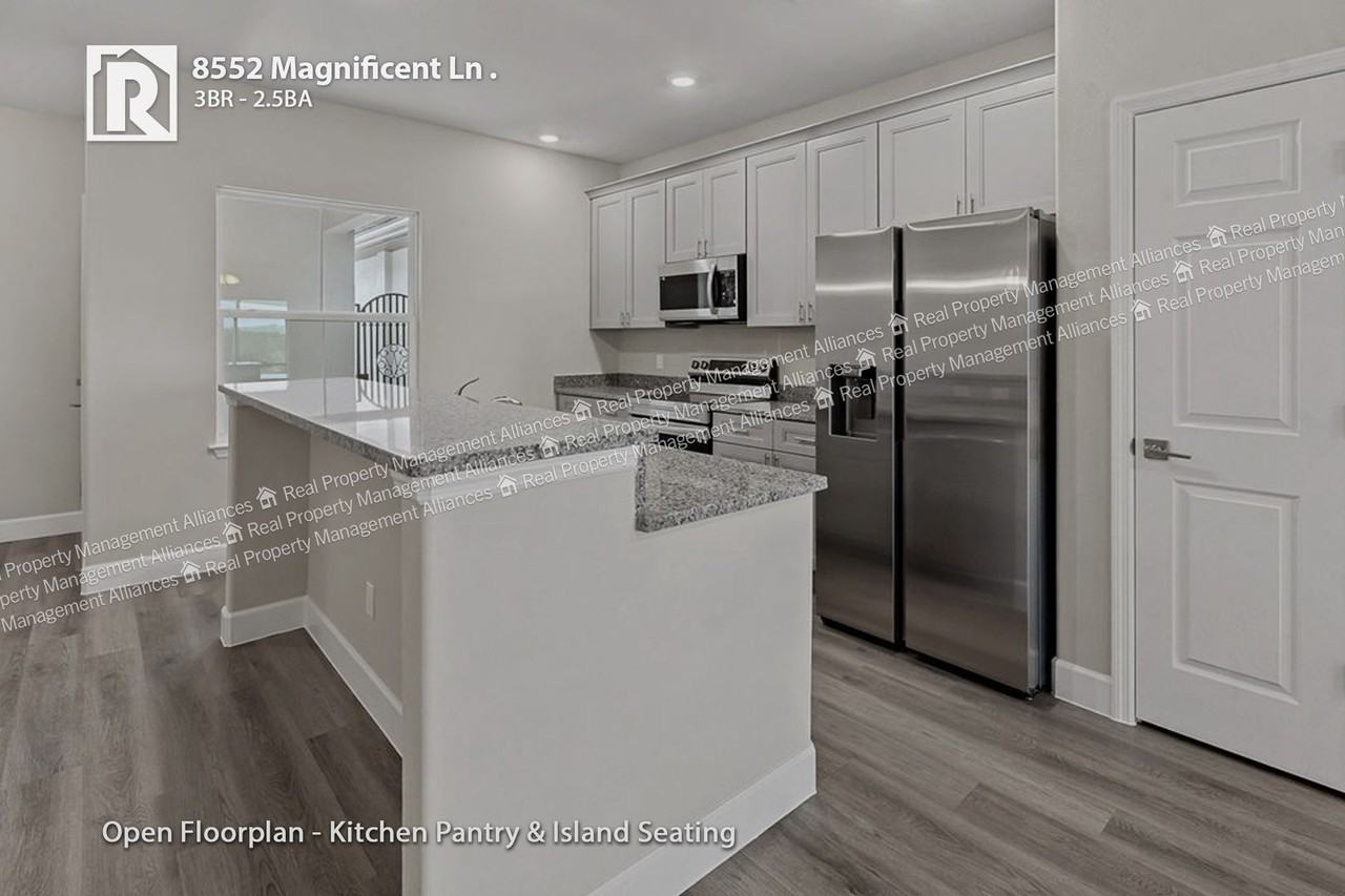 8552 Magnificent Ln - Photo 7 of 28