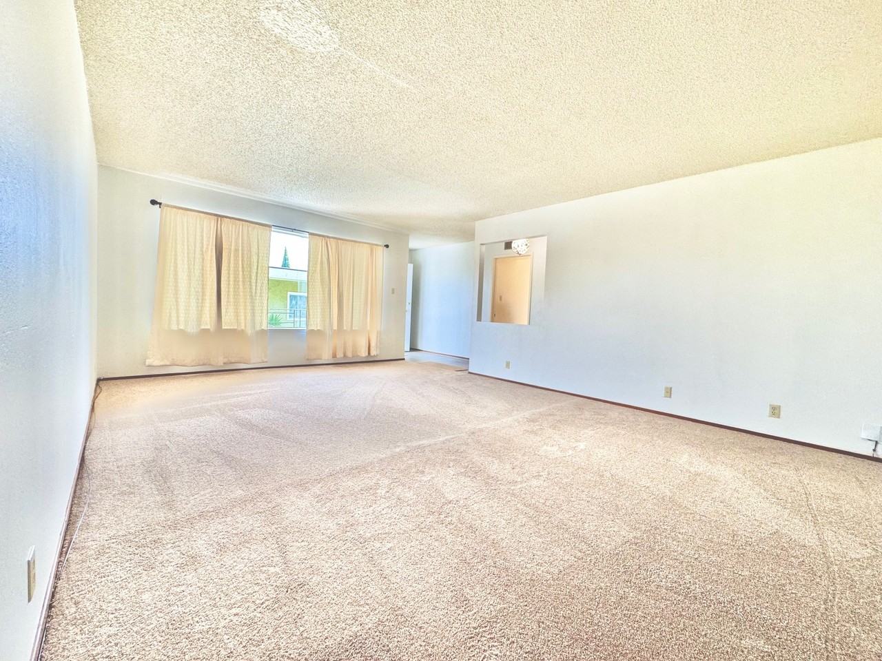 3061 Kansas Street - Photo 7 of 20