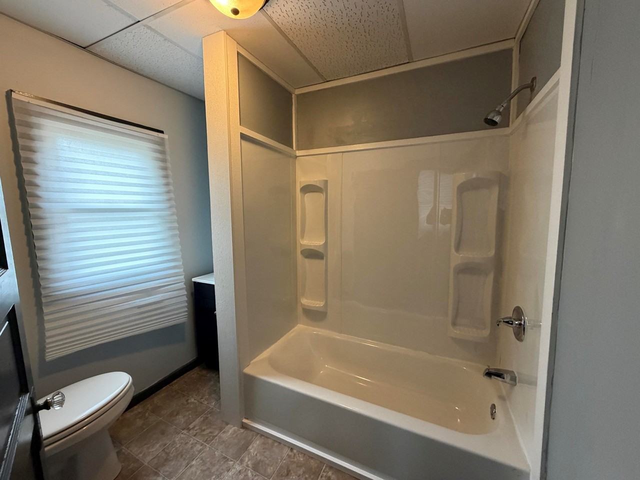 1132 N Gilbert St - Photo 5 of 23