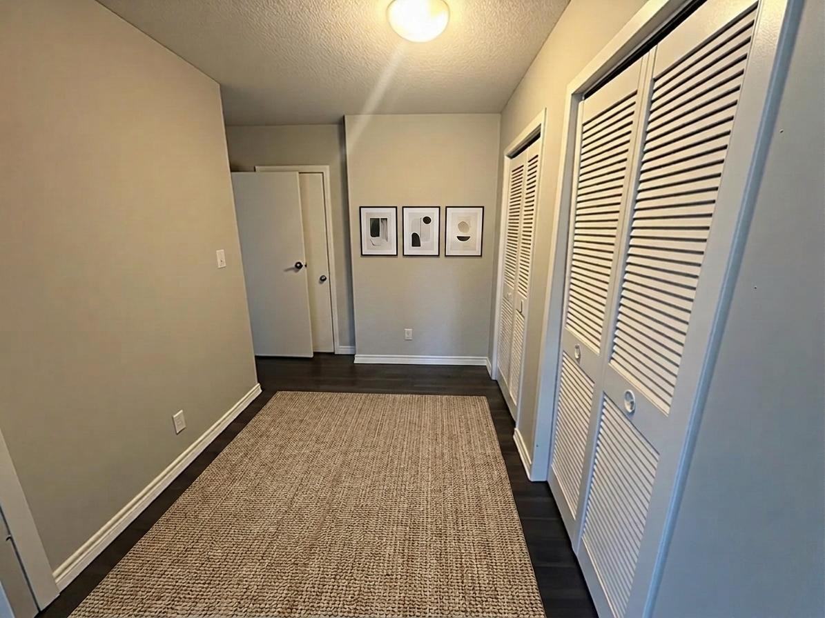 399 East 15th St #1 - Photo 4 of 10