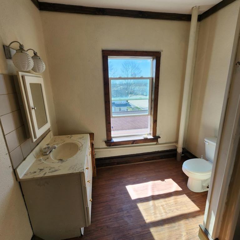118 E Railroad St #6 - Photo 6 of 6