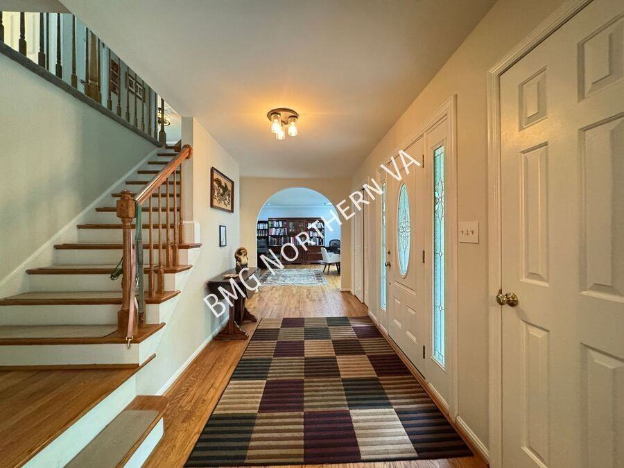 4800 Occoquan Overlook - Photo 3 of 50