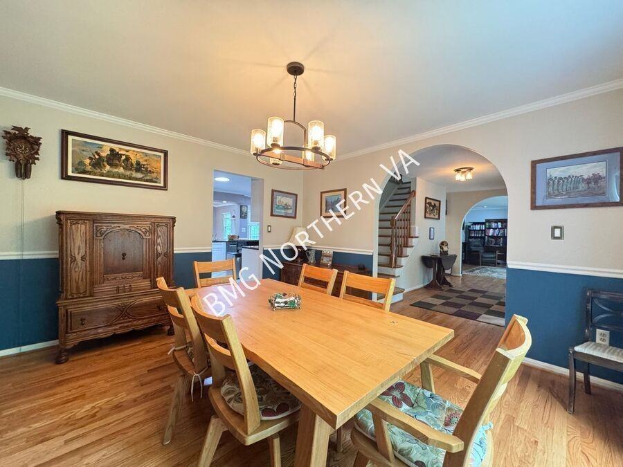 4800 Occoquan Overlook - Photo 5 of 50