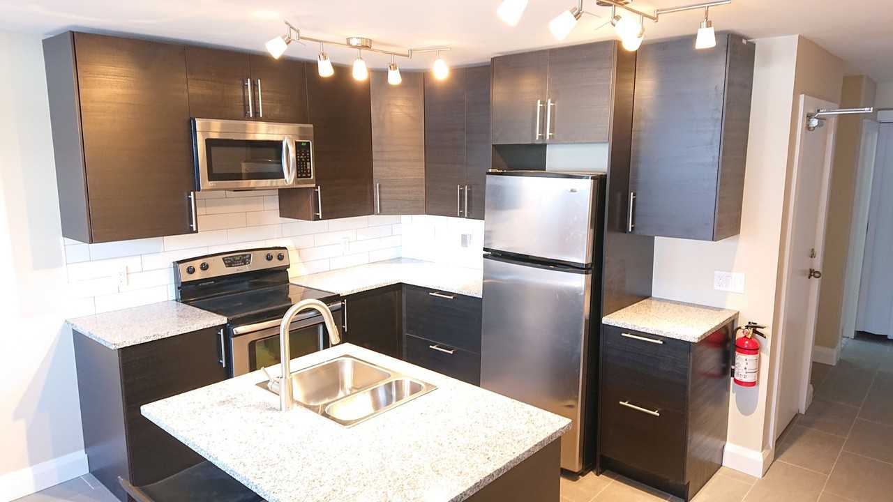 104 Doane St - Photo 2 of 15