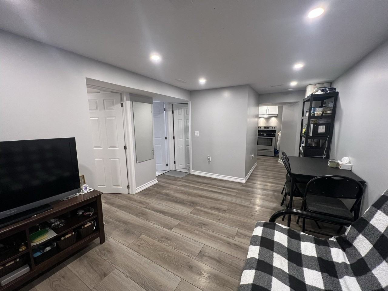 272 The Westway - Photo 2 of 8