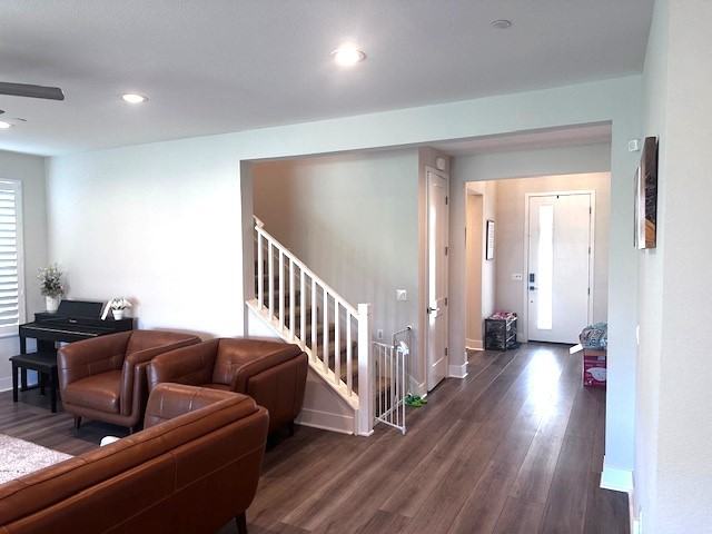 10644 Melogold Way, San Diego, CA 92126 #1 - Photo 2 of 39