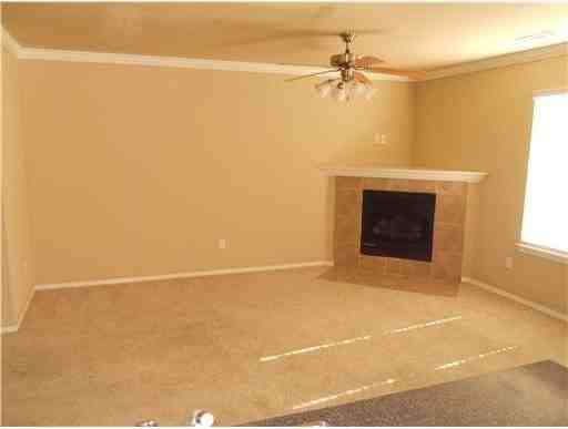 2183 W Skyler Dr - Photo 2 of 13