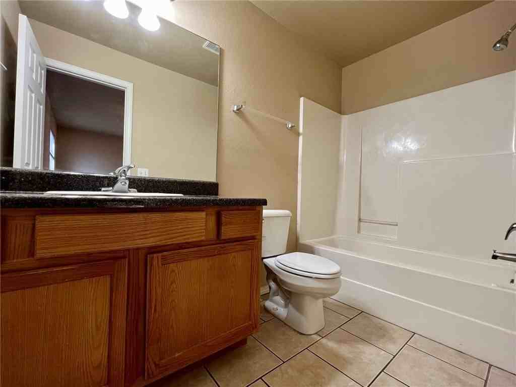 2183 W Skyler Dr - Photo 5 of 13