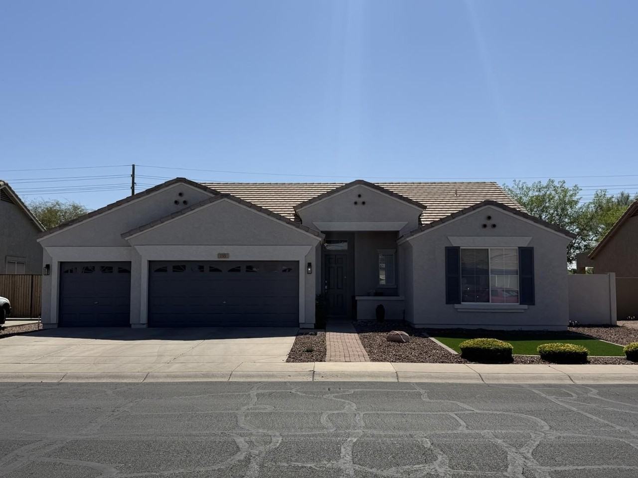 155 E Liberty Ln