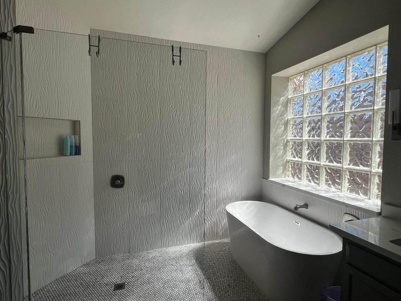 9405 E Quarry Trl - Photo 4 of 32