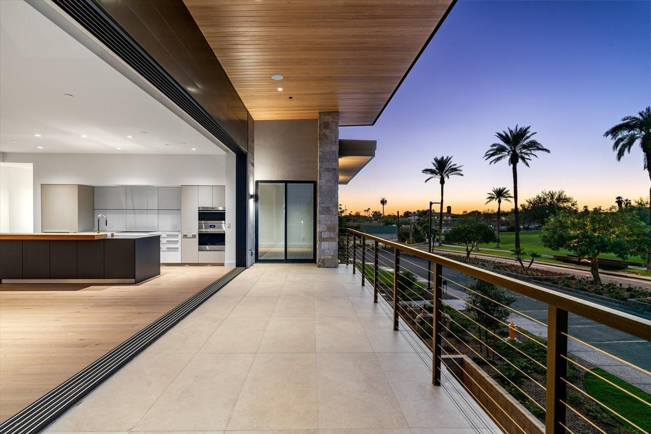 4575 N Phoenician Blvd #4 - Photo 7 of 10