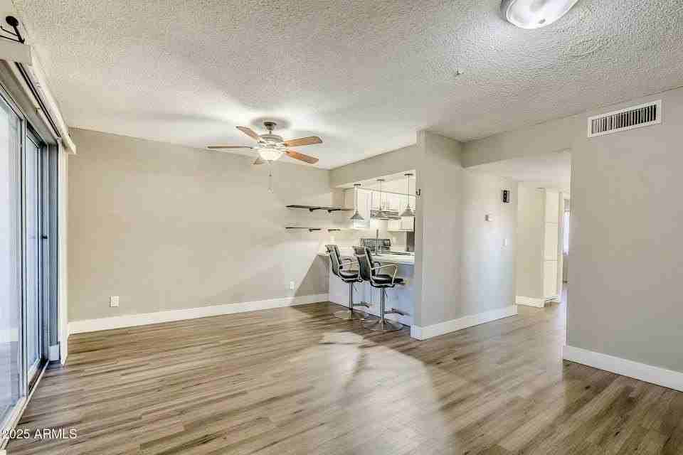 1826 N Spring #201 - Photo 2 of 17