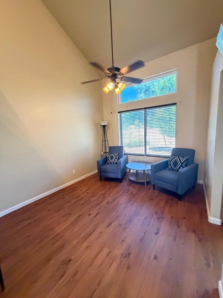 1111 S Tiago Dr - Photo 5 of 21