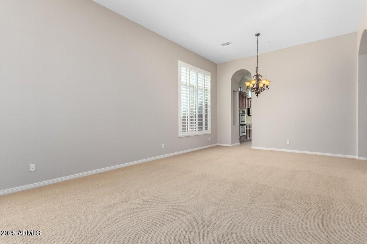 31604 N 19th Ave - Photo 3 of 29
