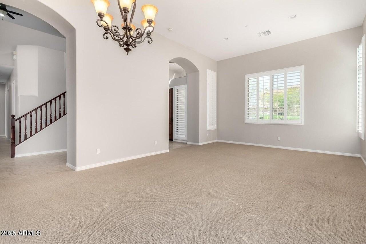 31604 N 19th Ave - Photo 6 of 29