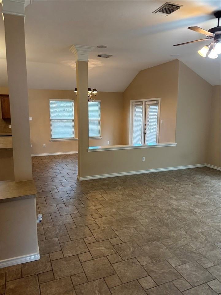 2337 Nautical Wind Dr - Photo 2 of 8
