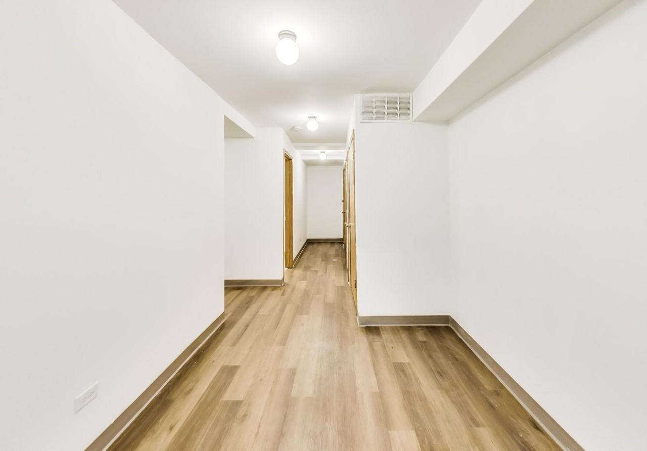 1700 W Cermak Rd - Photo 7 of 13