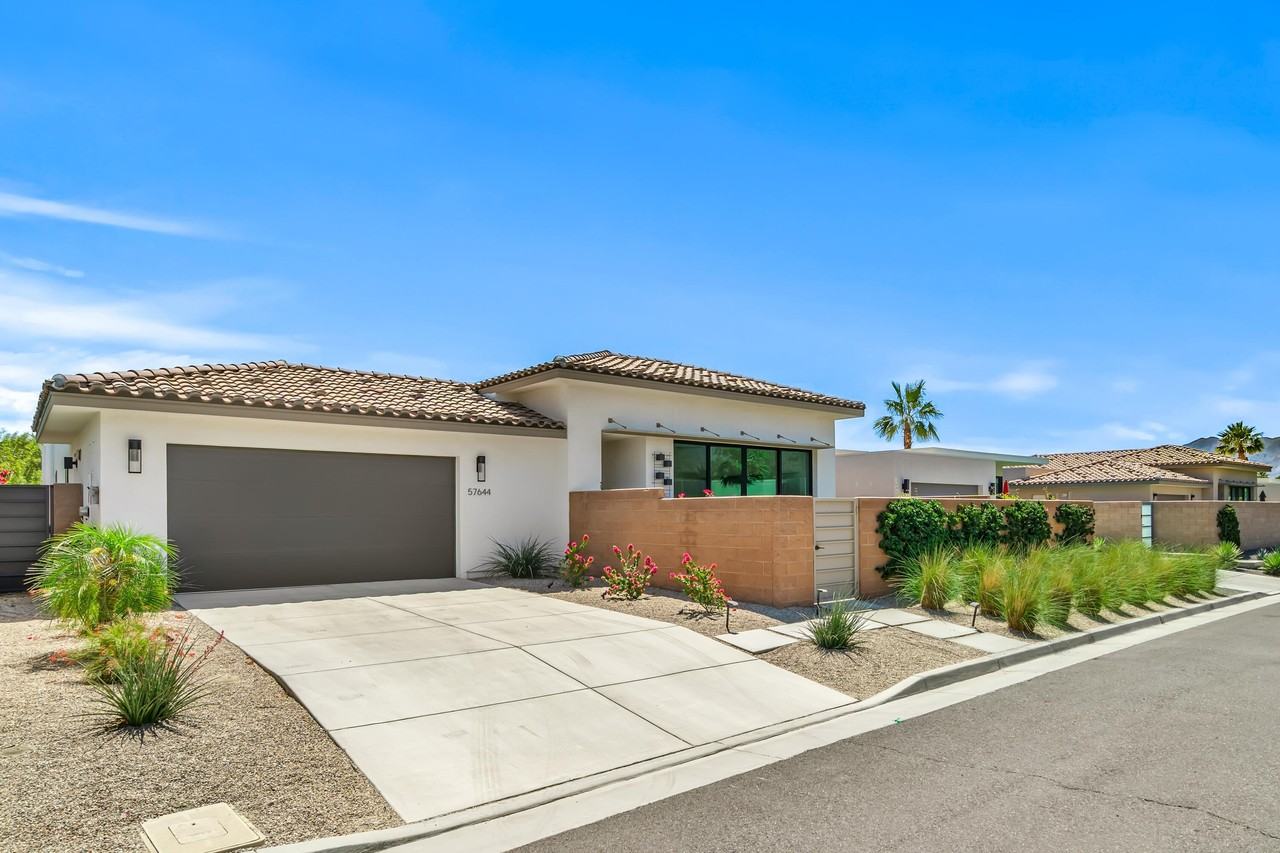 57644 Santo Thomas - Photo 2 of 49