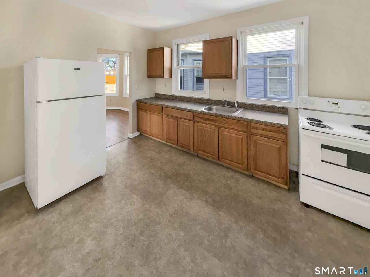 34 Wolcott St #3 - Photo 6 of 15