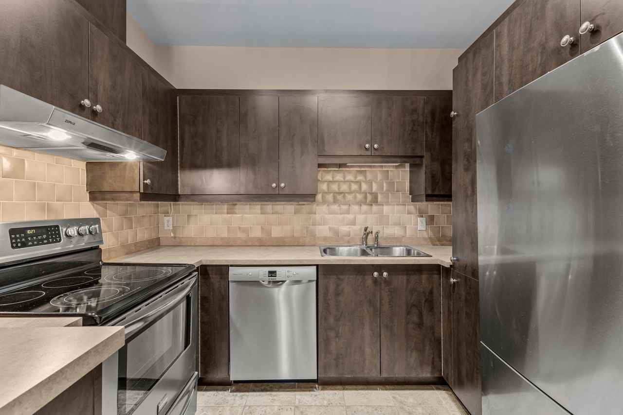 85 Av Beaumont - Photo 5 of 21