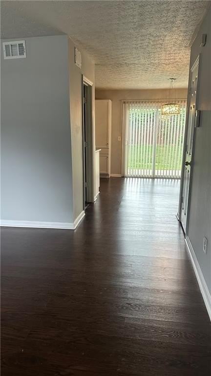 1441 Springleaf Cir Se - Photo 4 of 20