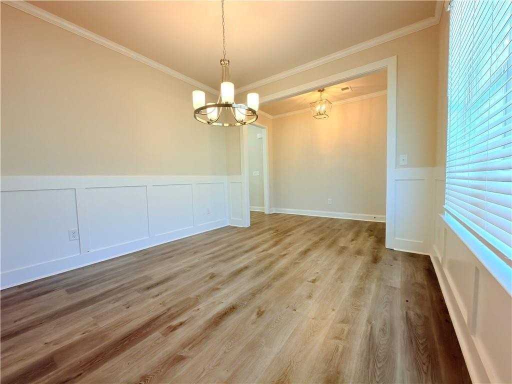 470 Hellen Valley Dr - Photo 5 of 40